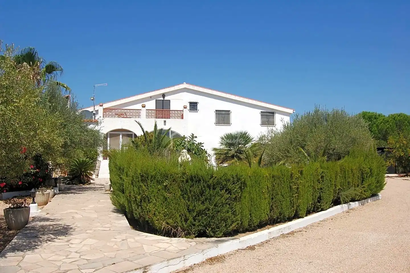 Casa con piscina en venta en Diseminats, imagen 2