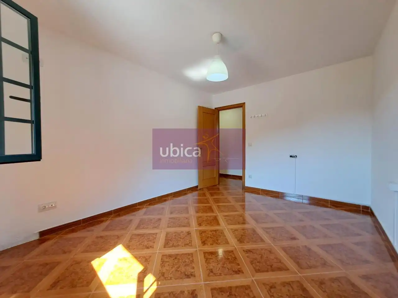 Schlafzimmer von Haus oder Chalet zum Verkauf in Tui mit Heizung, Privatgarten und Terrasse