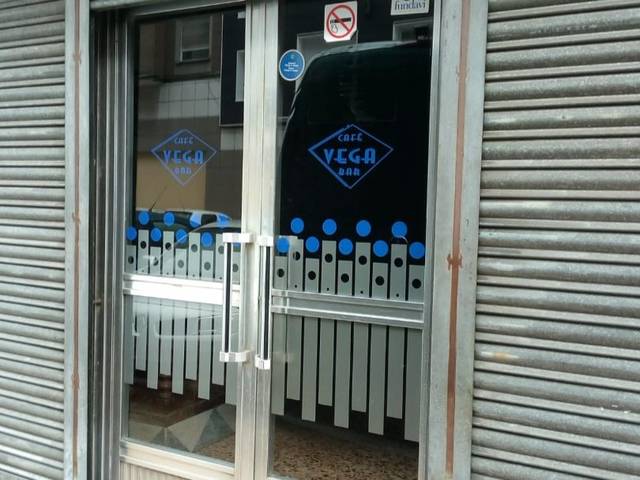 Local comercial en Venta en Calle Auseva, 7 en Versalles