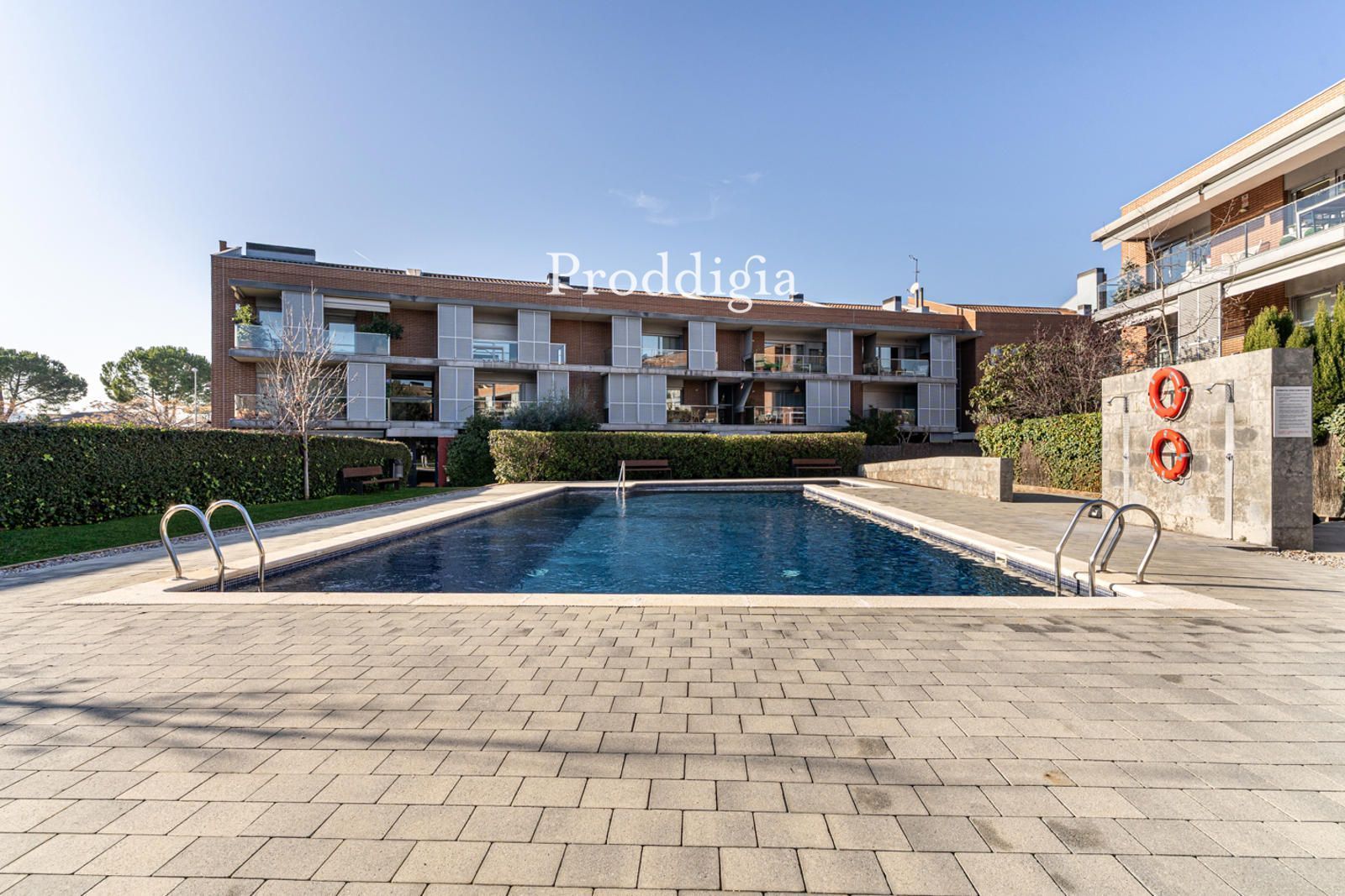 Swimming pool of Flat for sale in Sant Cugat del Vallès  with Air Conditioner and Heating