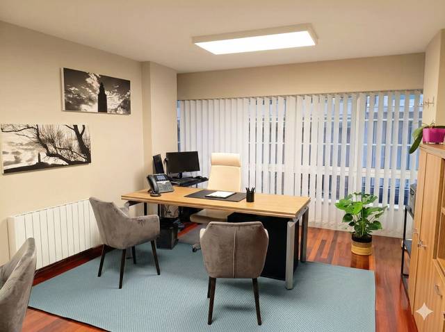 Oficina en Alquiler en RUA NUEVA en Ciudad Vieja