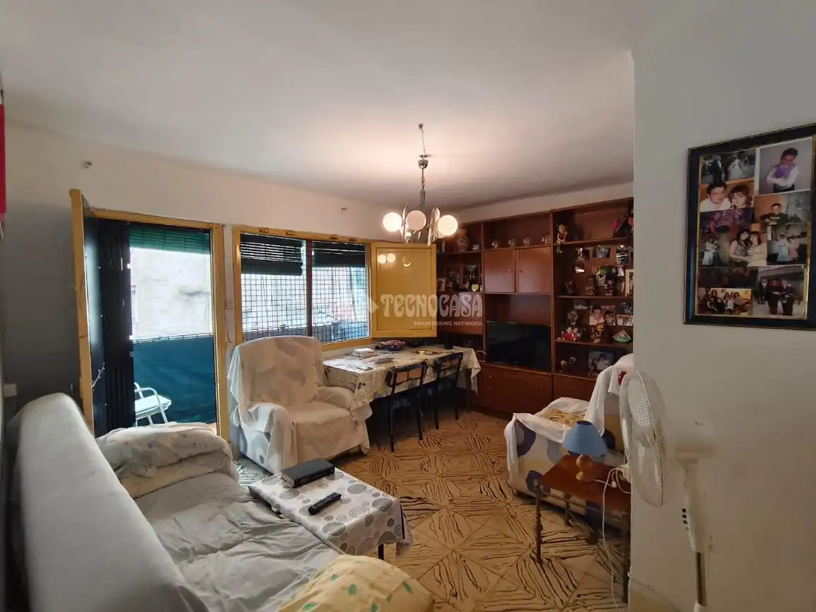 Sala de estar de Piso en venta en Alicante / Alacant con Balcón