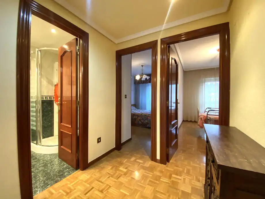 Flat for sale in Ariznabarra