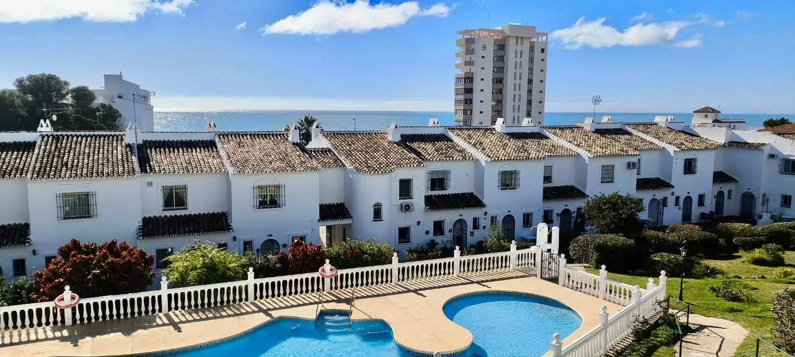 Exterior view of Detached homes for sale in Mijas  with Air Conditioner, Private garden and Terrace
