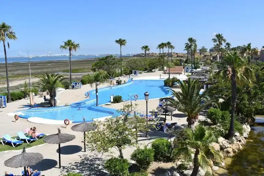 Schwimmbecken von Wohnung zum Verkauf in San Fernando mit Klimaanlage, Terrasse und Alarm