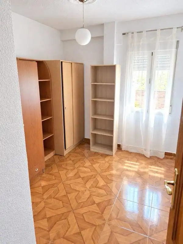 Habitación de Piso en venta en Ciudad Real con Aire acondicionado, Calefacción y Terraza