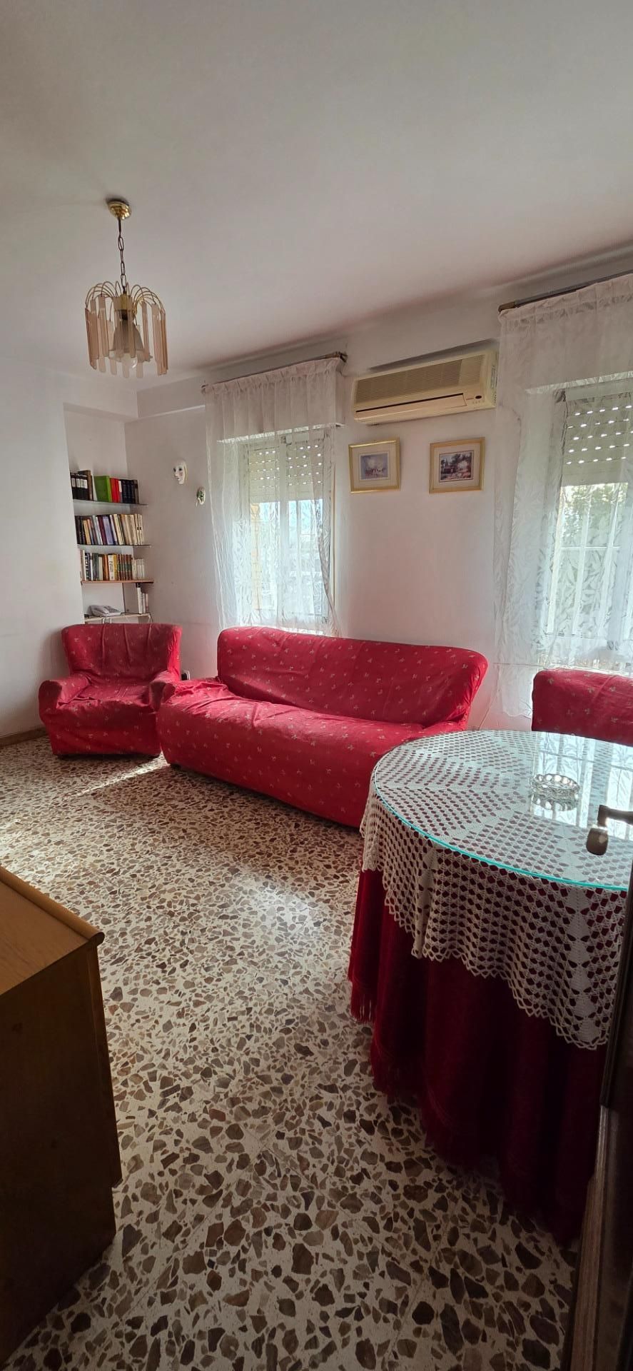 Living room of Flat for sale in  Sevilla Capital  with Terrace