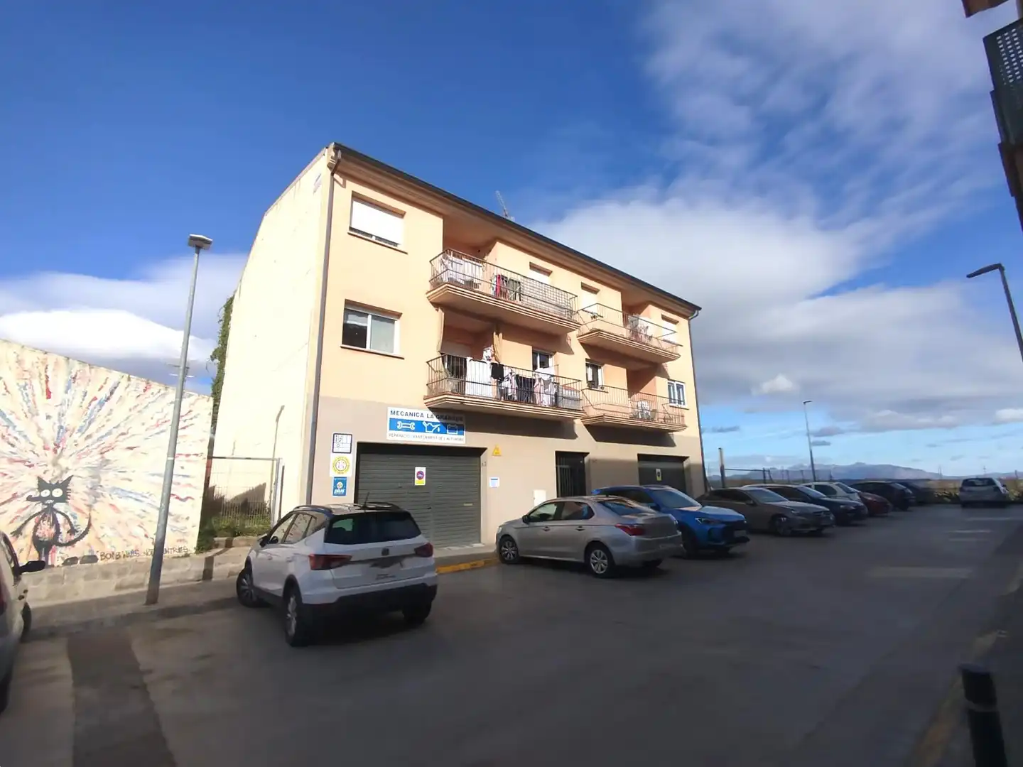 Vista exterior de Apartament en venda en La Granada