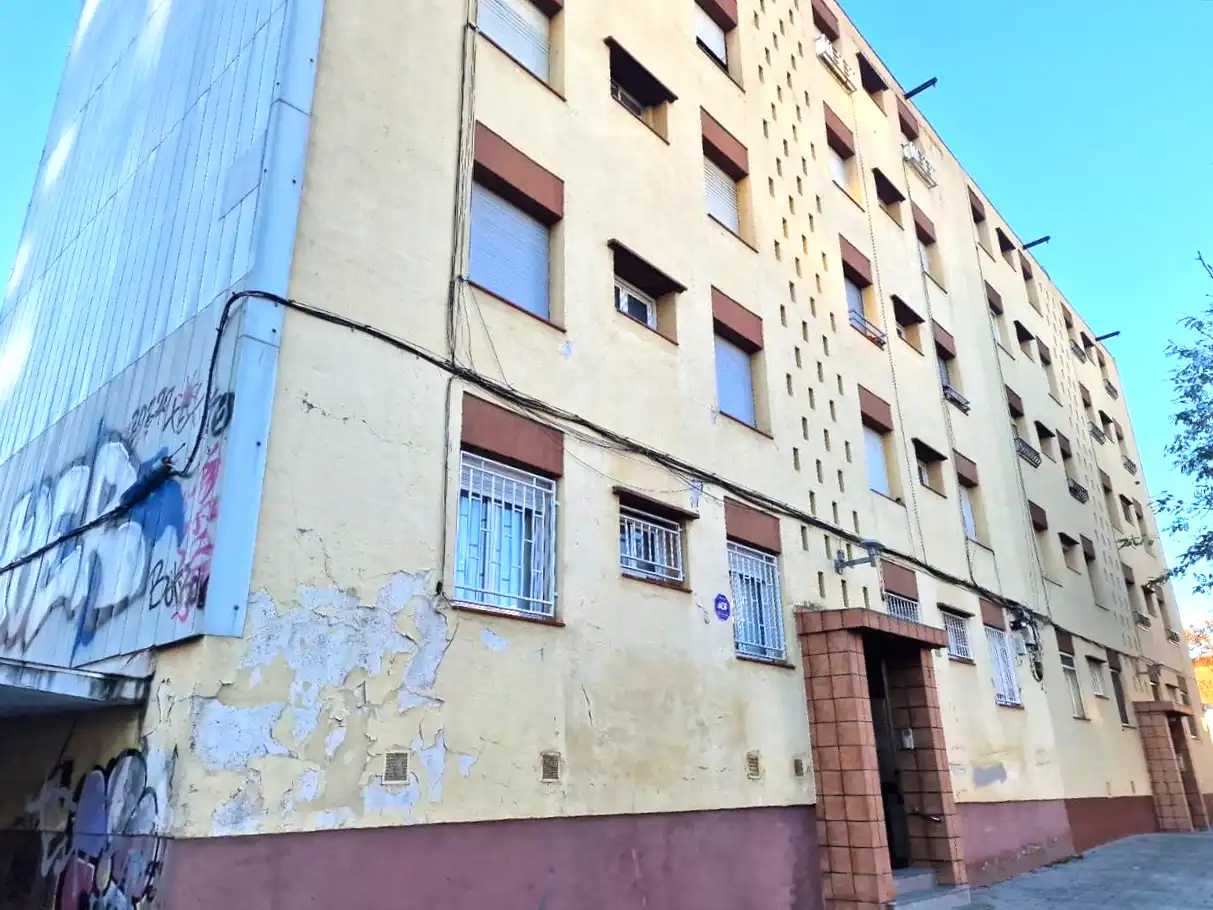 Piso en venta en Termes De Les, Les Termes