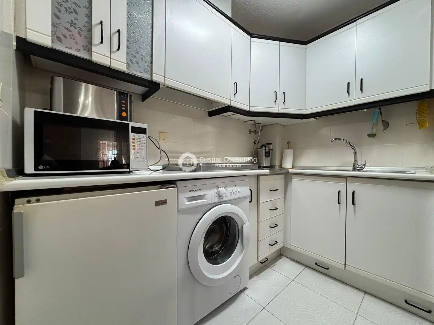 Cocina de Apartamento en venta en Los Alcázares con Terraza y Amueblado