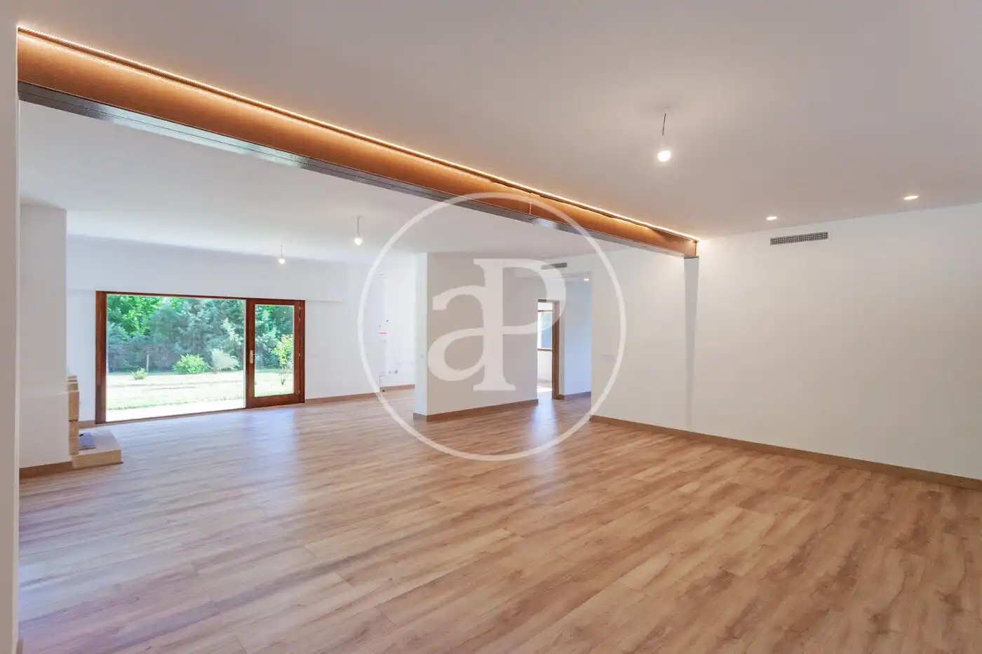 House with terrace for sale in C. Castillo de Alarcón, imagen 3