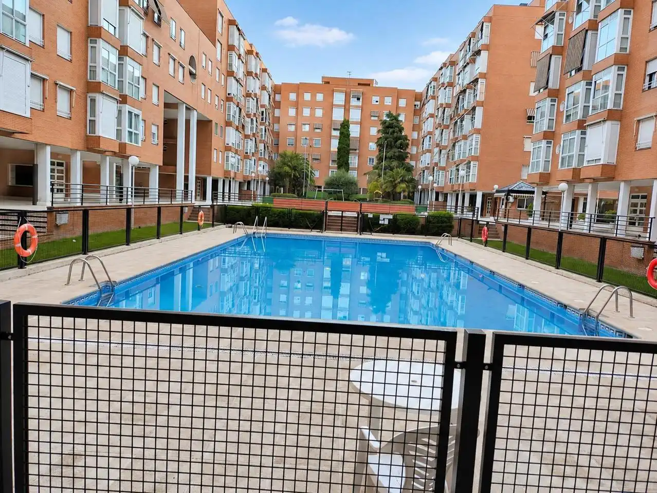 Appartamento con piscina in affitto a Calle de Ladera de los Almendros, imagen 32