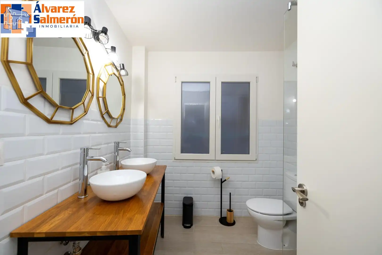 Piso en venta en Calle PEDRO ANTONIO DE ALARCON, Fígares