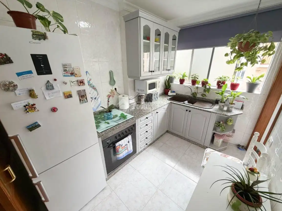 Cocina de Piso en venta en Las Palmas de Gran Canaria con Terraza