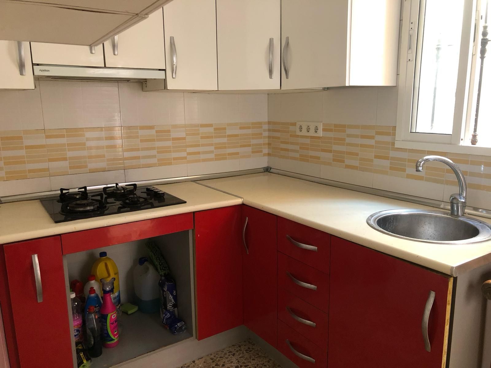Cuina de Casa o xalet en venda en Algeciras