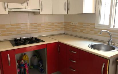 Cuina de Casa o xalet en venda en Algeciras