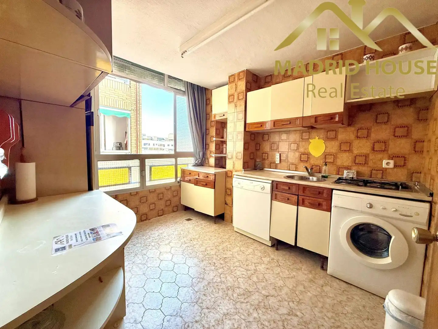 Küche von Wohnung zum Verkauf in Madrid mit Heizung und Terrasse