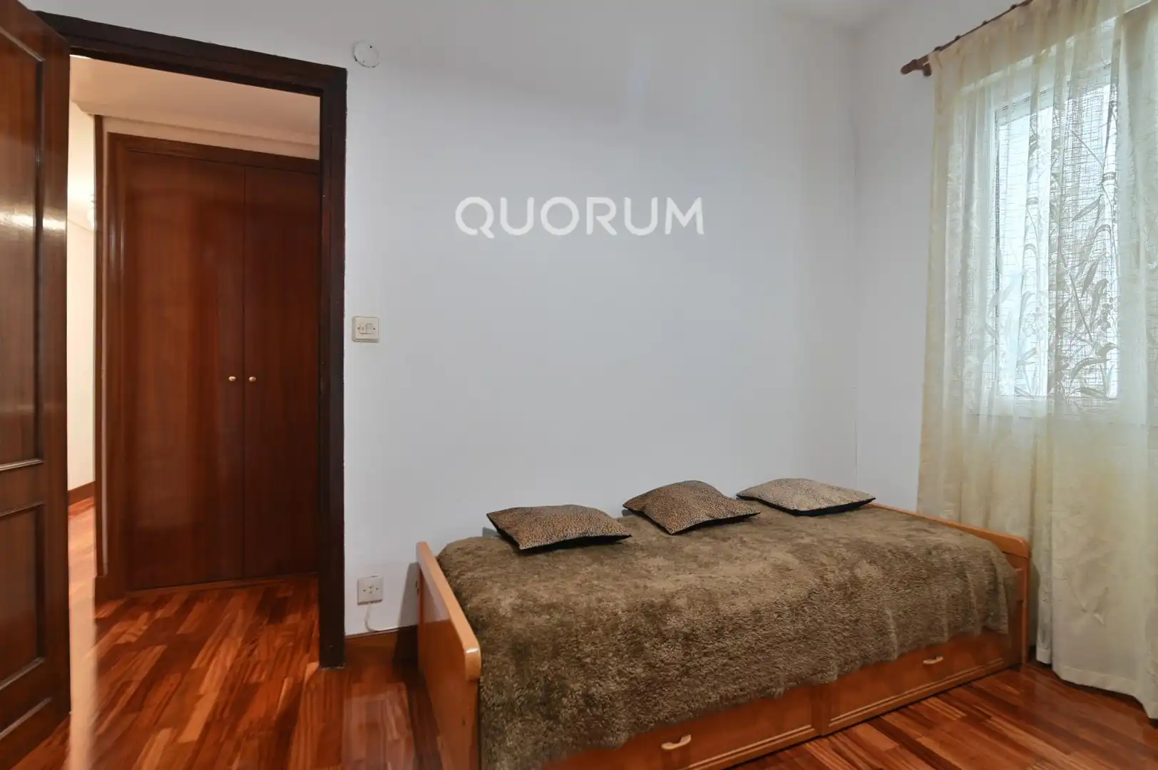 Habitación de Piso en venta en Getxo  con Calefacción y Amueblado