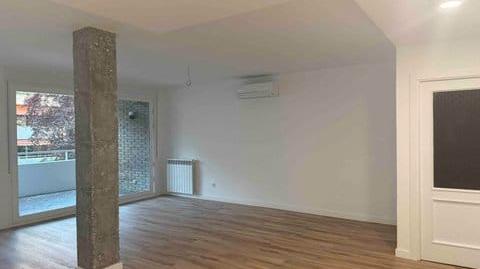 Photo 5 of Flat to rent in Calle Solano, 33, Prado de Somoaguas, Madrid