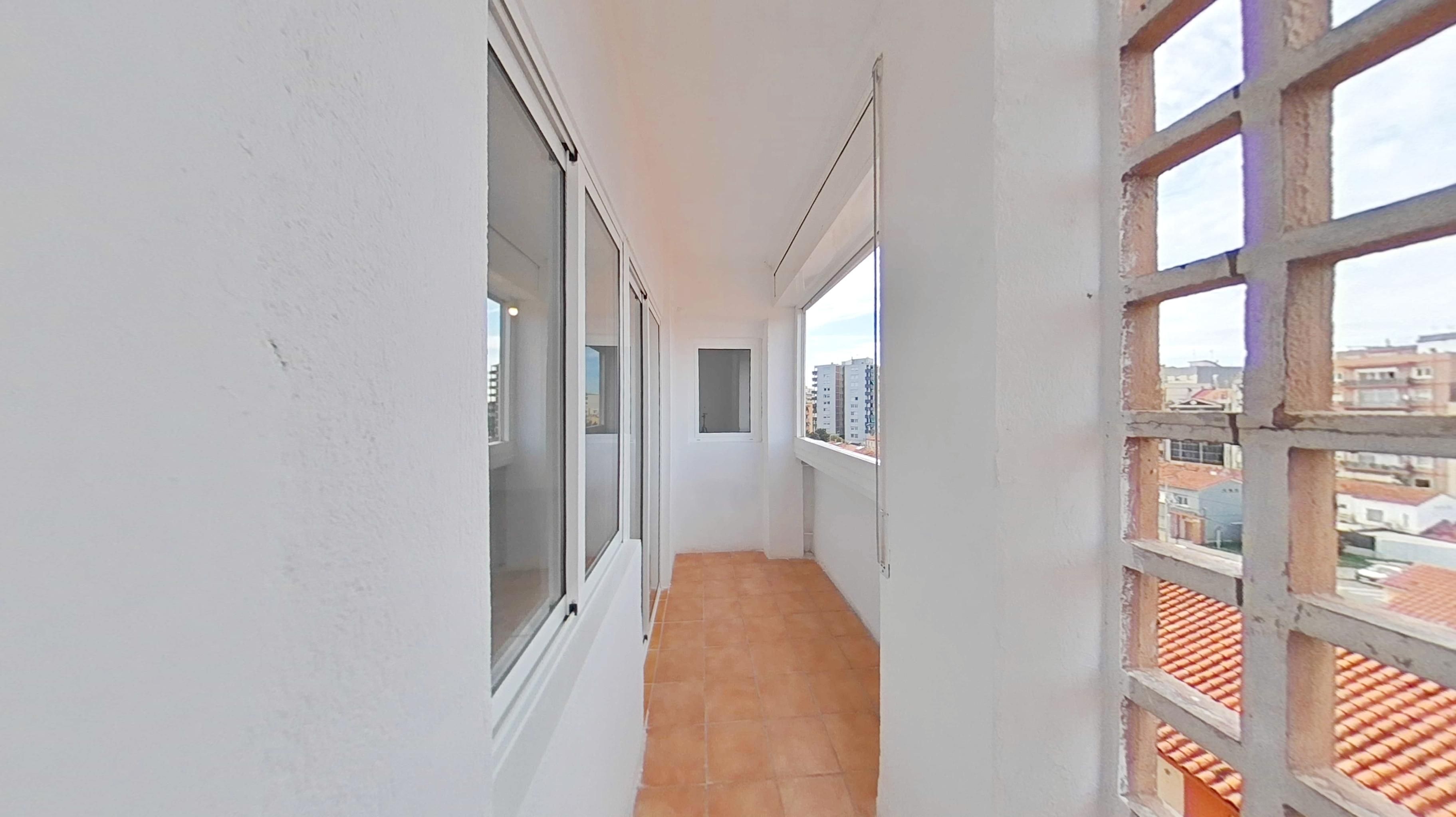 Balcony of Flat for sale in Sabadell  with Terrace and Oven