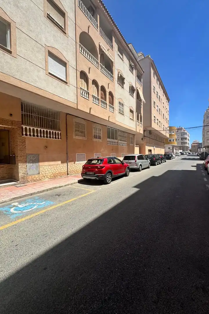Apartament amb terrassa en venda a Centro, imagen 2