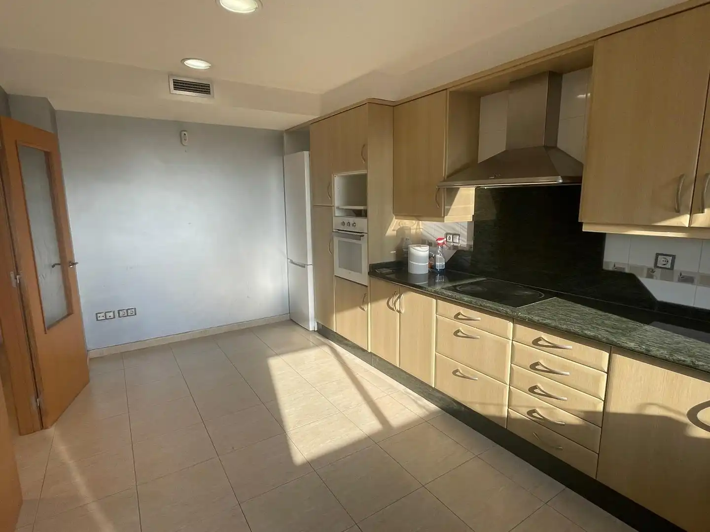 Kitchen of Houses for sale in Castellón de la Plana / Castelló de la Plana  with Private garden, Terrace and Storage room