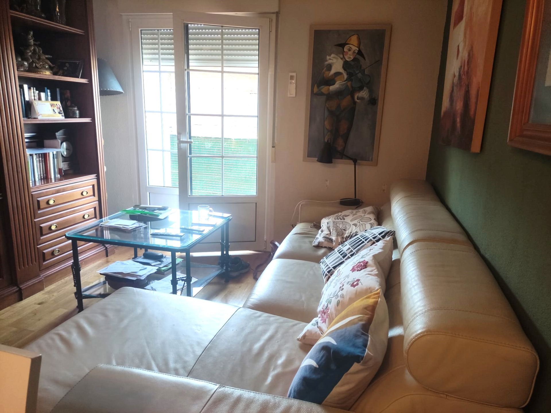 Living room of Flat for sale in Moralzarzal  with Air Conditioner, Heating and Parquet flooring