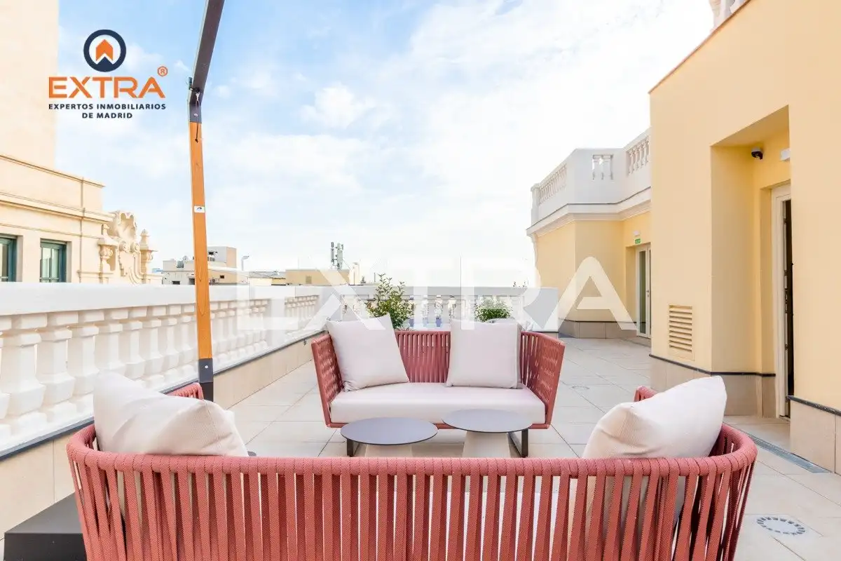 Appartamento con terrazza in affitto a Calle Gran Vía, imagen 28
