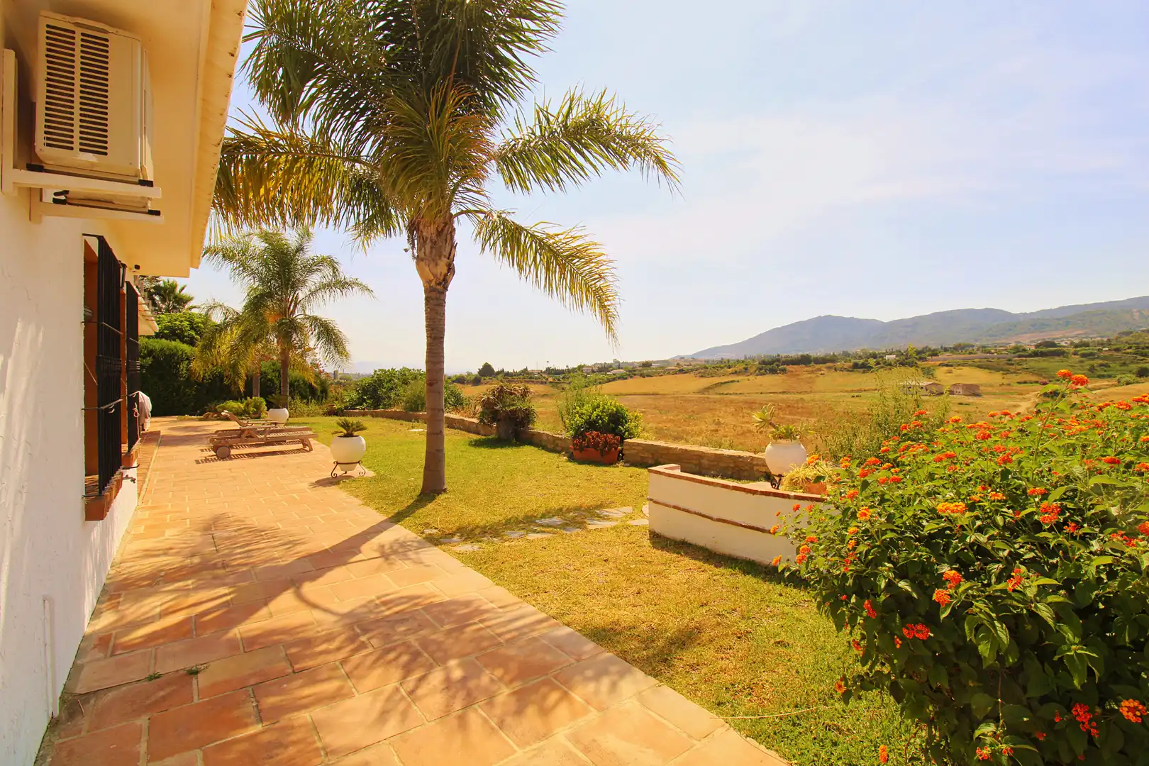 Jardín de Finca rústica en venta en Alhaurín de la Torre con Aire acondicionado, Calefacción y Jardín privado