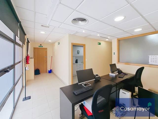 Oficina en Venta en Avenida Juan Sanchis Candela en Garbinet - Parque de las Avenidas