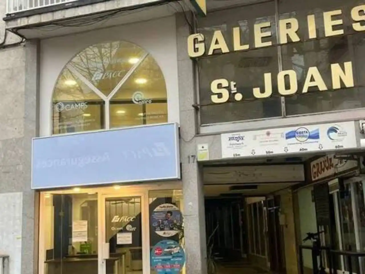 Local de lloguer a Calle Placeta De Sant Joan, 17, Centre