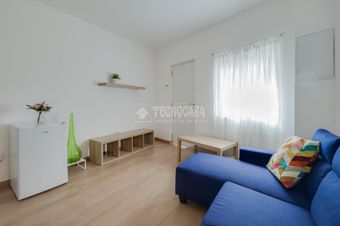 Sala d'estar de Pis en venda en  Barcelona Capital amb Parquet
