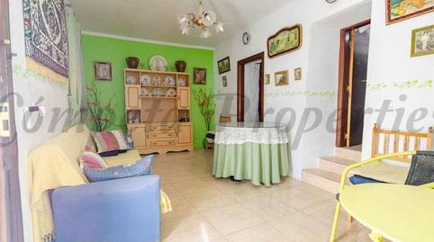 Foto 3 de Casa adosada en venda a Salares, Málaga