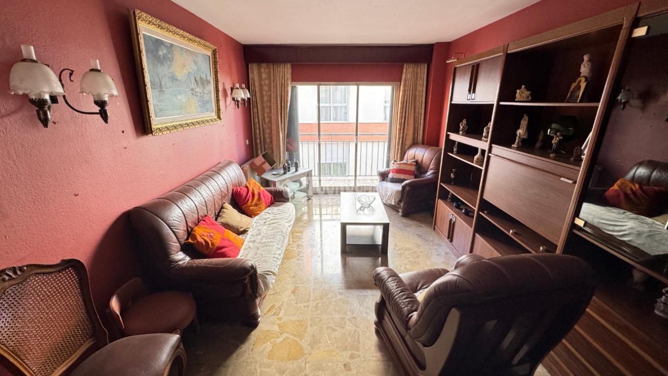 Piso en venta en Los Castillejos - La Trinidad, Bailén - Miraflores