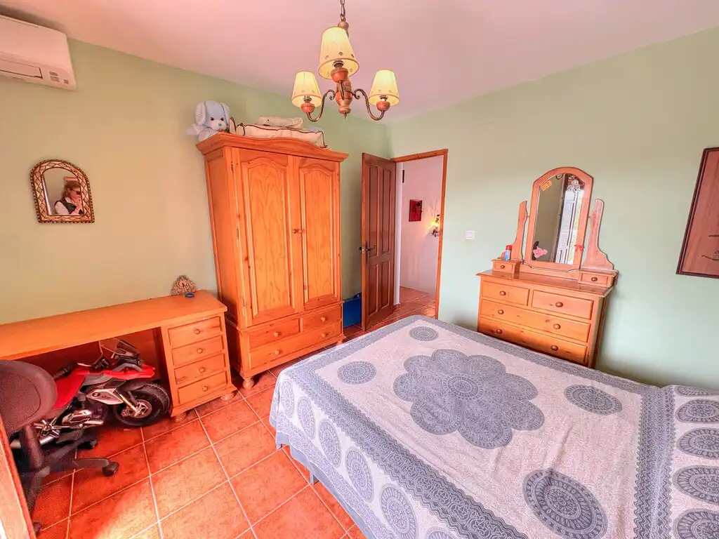 Schlafzimmer von Country house zum Verkauf in Moclinejo mit Klimaanlage, Privatgarten und Terrasse