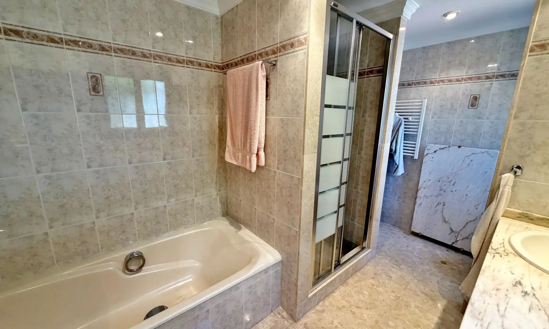 Bathroom of Houses for sale in Dénia  with Air Conditioner, Heating and Private garden