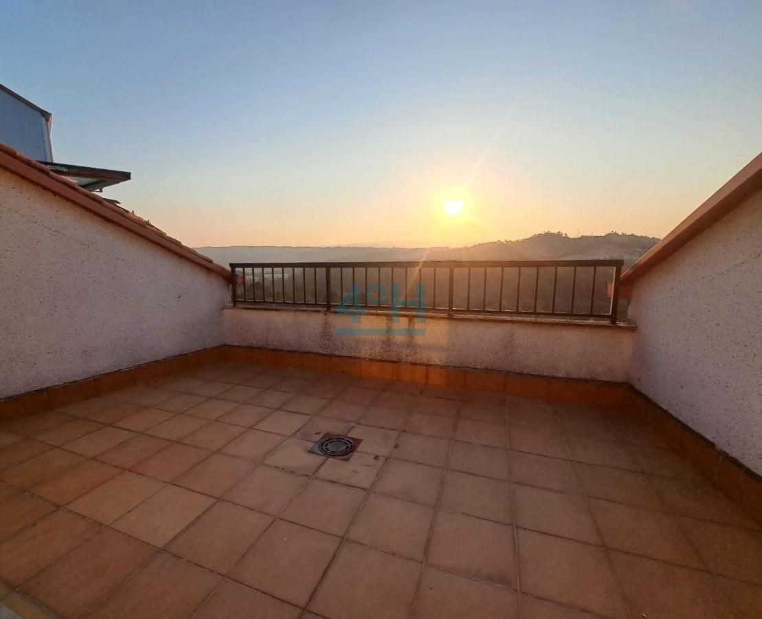 Terrace of Attic for sale in San Cibrao das Viñas  with Heating, Terrace and Furnished