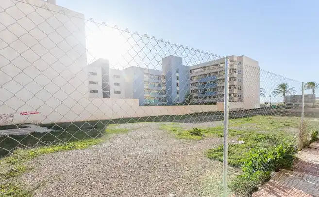 Residential zum Verkauf in Roquetas de Mar