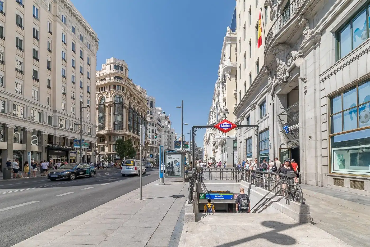 Vista exterior de Apartamento de alquiler en Madrid con Aire acondicionado, Calefacción y Amueblado