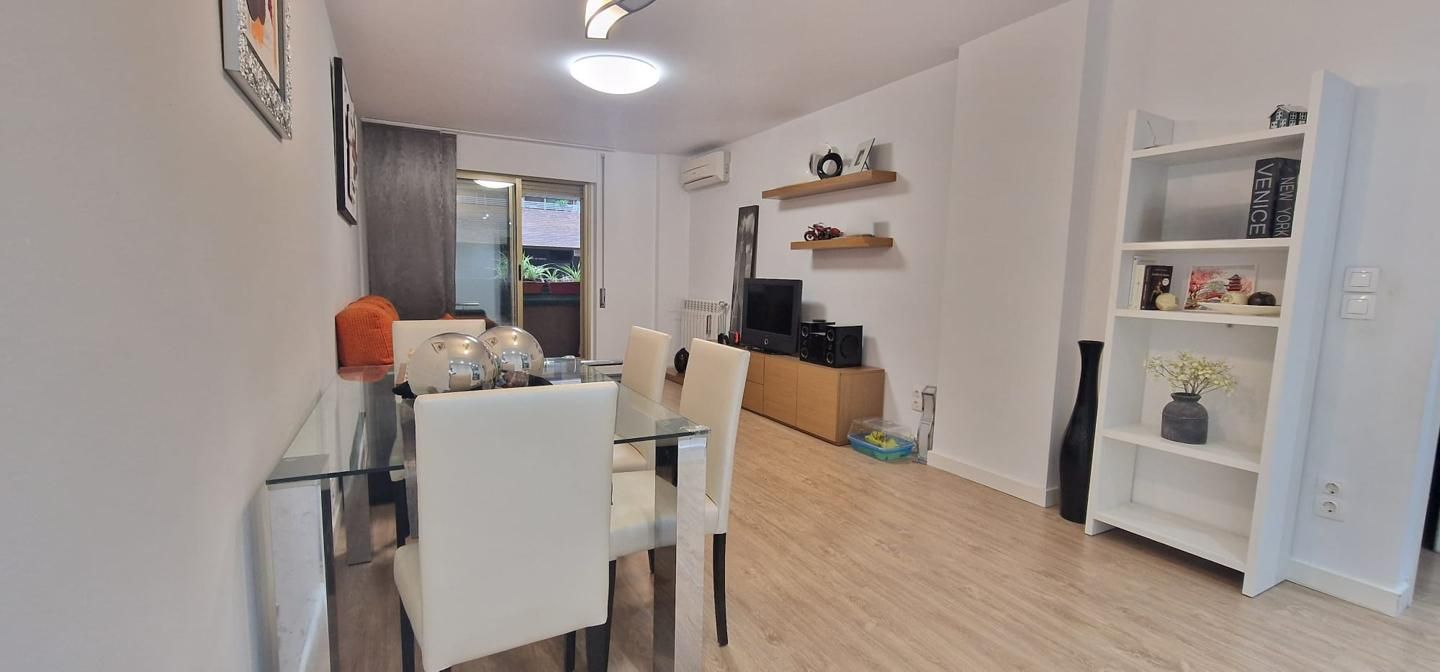 Dining room of Flat for sale in  Zaragoza Capital  with Air Conditioner, Heating and Parquet flooring