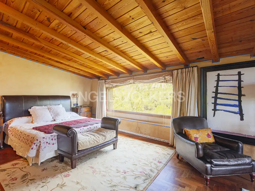 Schlafzimmer von Gebäude zur Miete in El Bruc