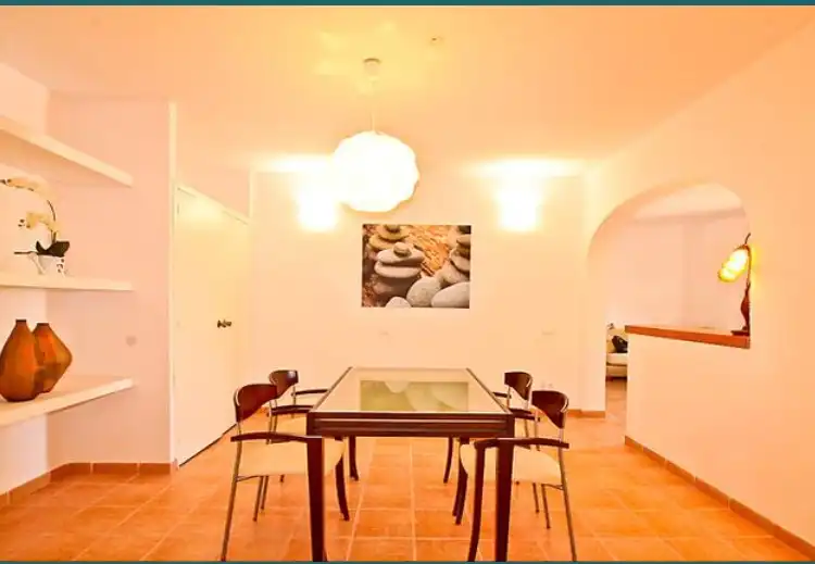 Menjador de Casa o xalet en venda en Alcúdia amb Jardí privat, Terrassa i Moblat