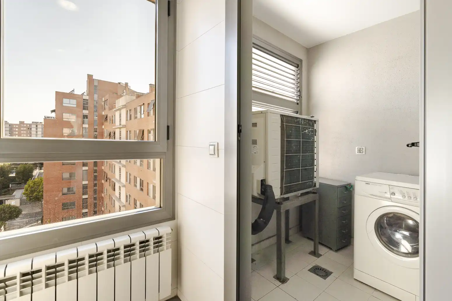 Terraza de Piso en venta en Madrid con Aire acondicionado, Calefacción y Jardín privado