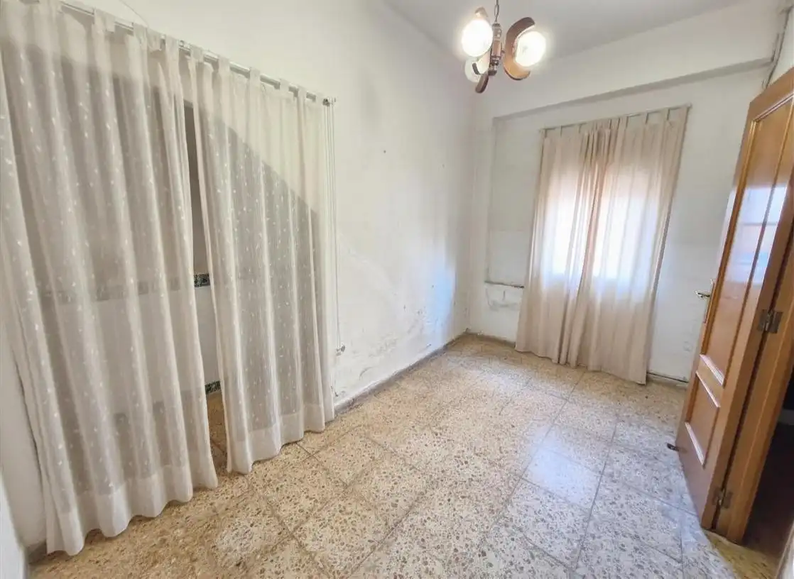 Habitación de Casa o chalet en venta en Aldaia