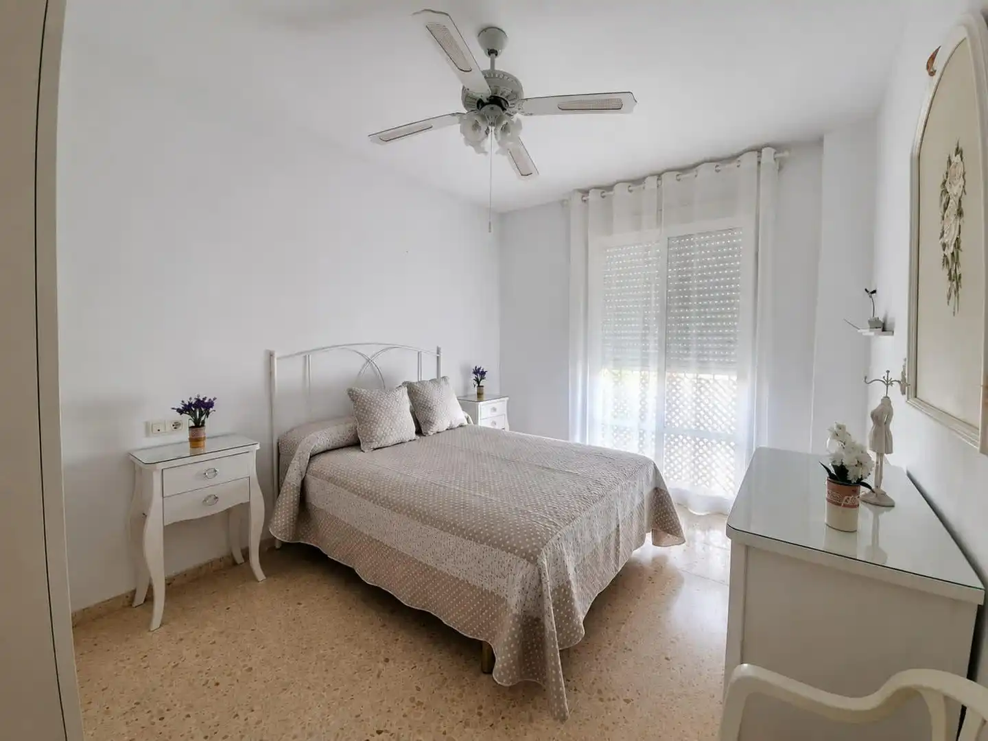 Dormitori de Apartament en venda en Sanlúcar de Barrameda amb Aire condicionat i Terrassa