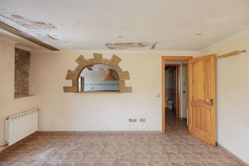 Dúplex en venta en Mieres (Girona) con Calefacción