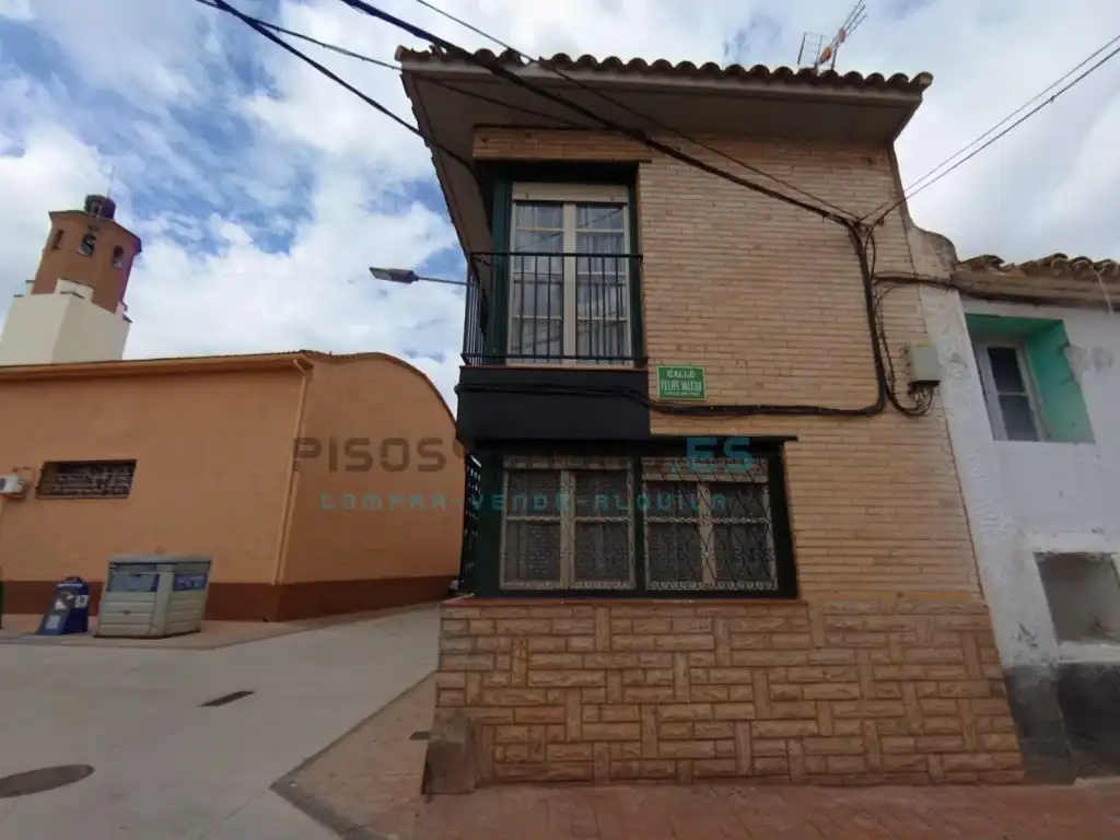 Vista exterior de Casa o xalet en venda en Alfamén, Zaragoza