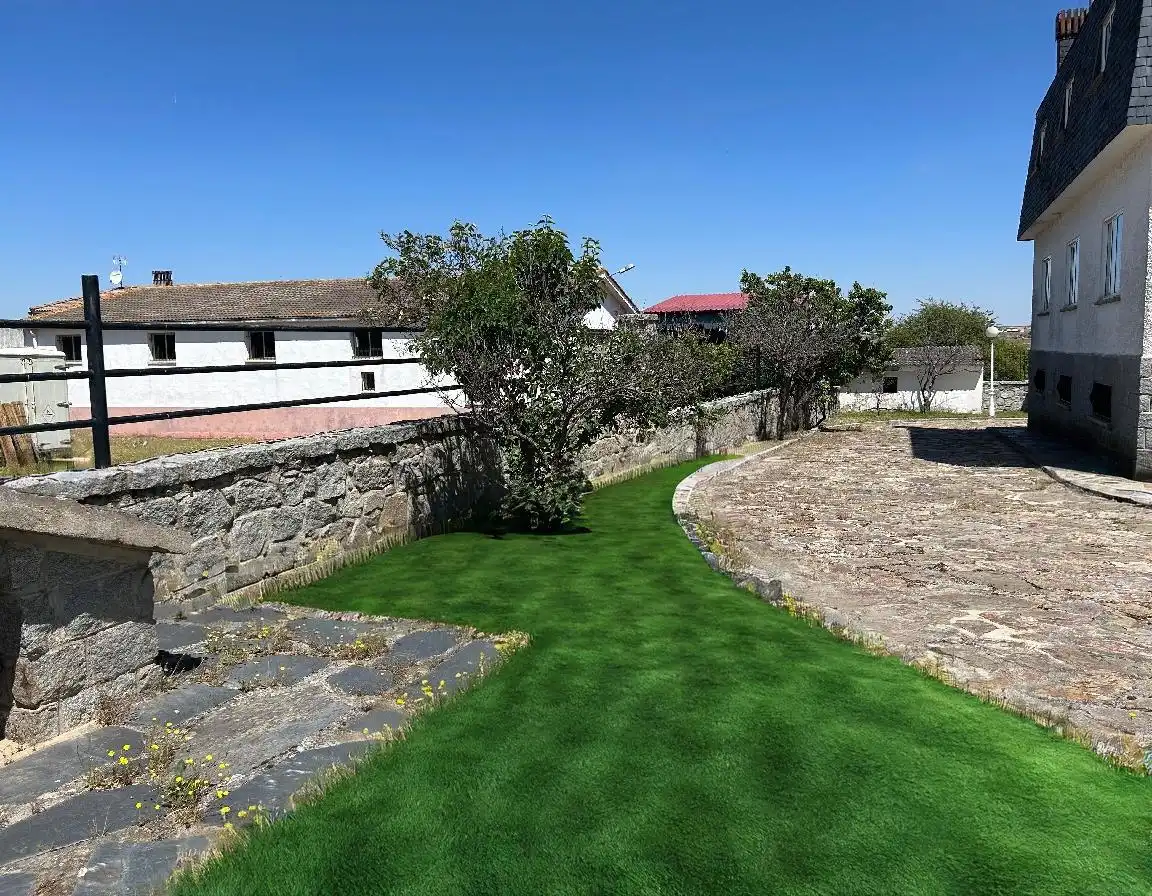 Casa o xalet en venda en San Cristóbal de Segovia amb Calefacció, Jardí privat i Terrassa