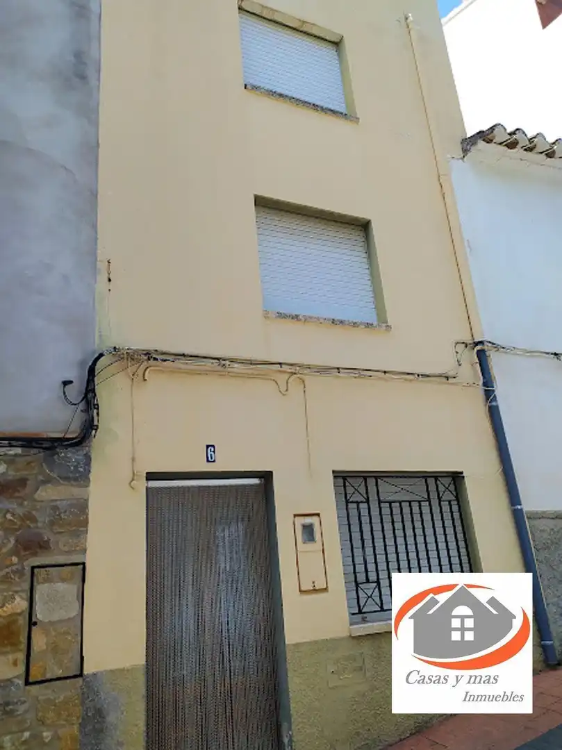 Exterior view of Houses for sale in Useras /  Les Useres  with Terrace