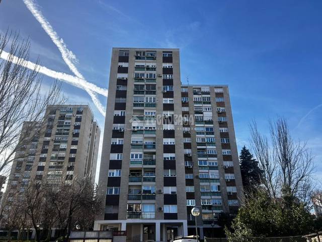 Piso en Venta en Aluche
